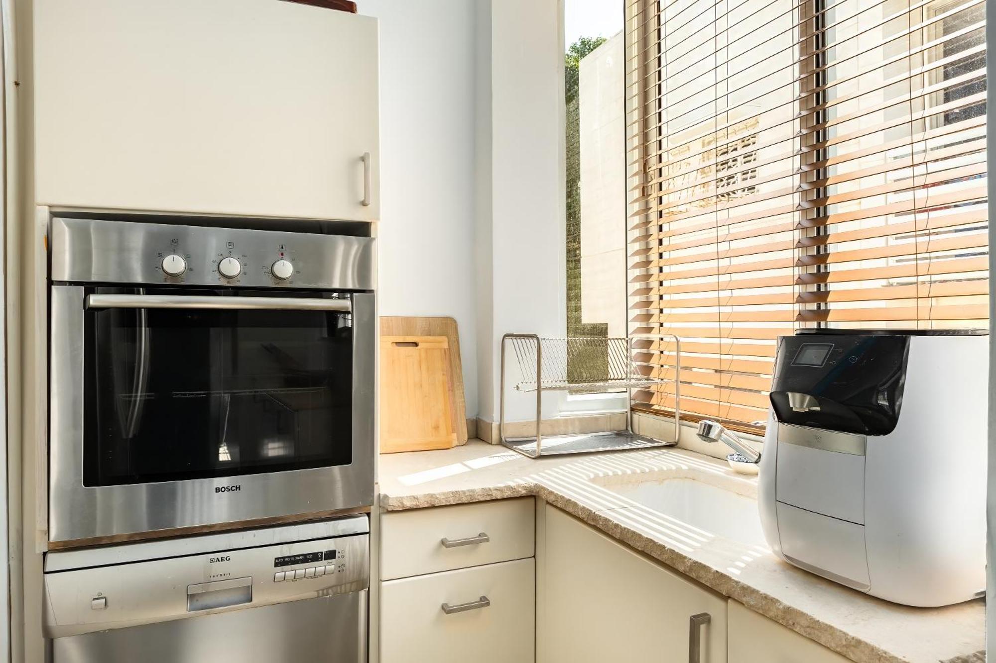 תל אביב Penthouse & Terrace Near Hilton By Feelhome מראה חיצוני תמונה